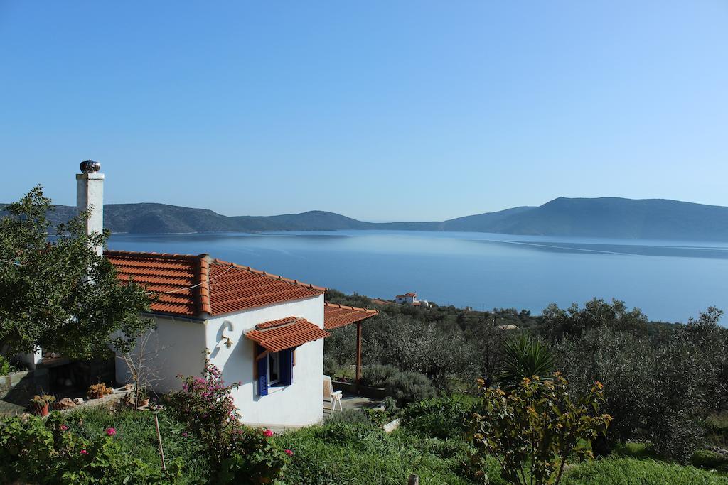 Villa Mourtero House à Kalamakia Chambre photo
