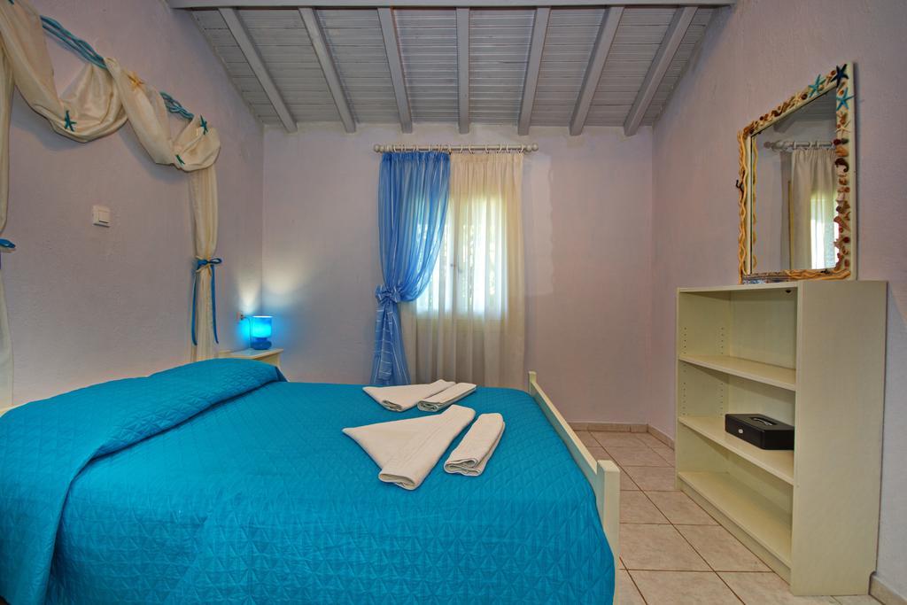 Villa Mourtero House à Kalamakia Extérieur photo